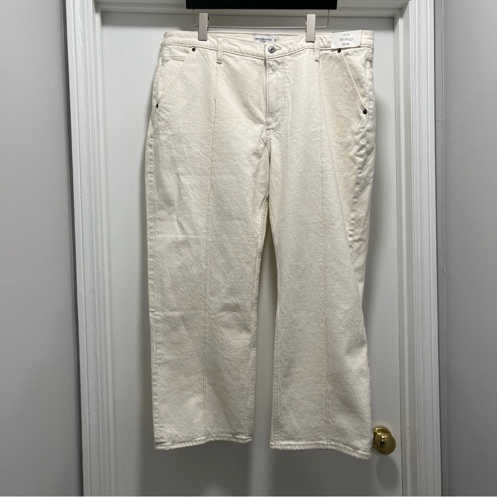 NEW Abercrombie & Fitch Women's The Baggy Mid Rise Jeans Cream Size 33/16S  $110